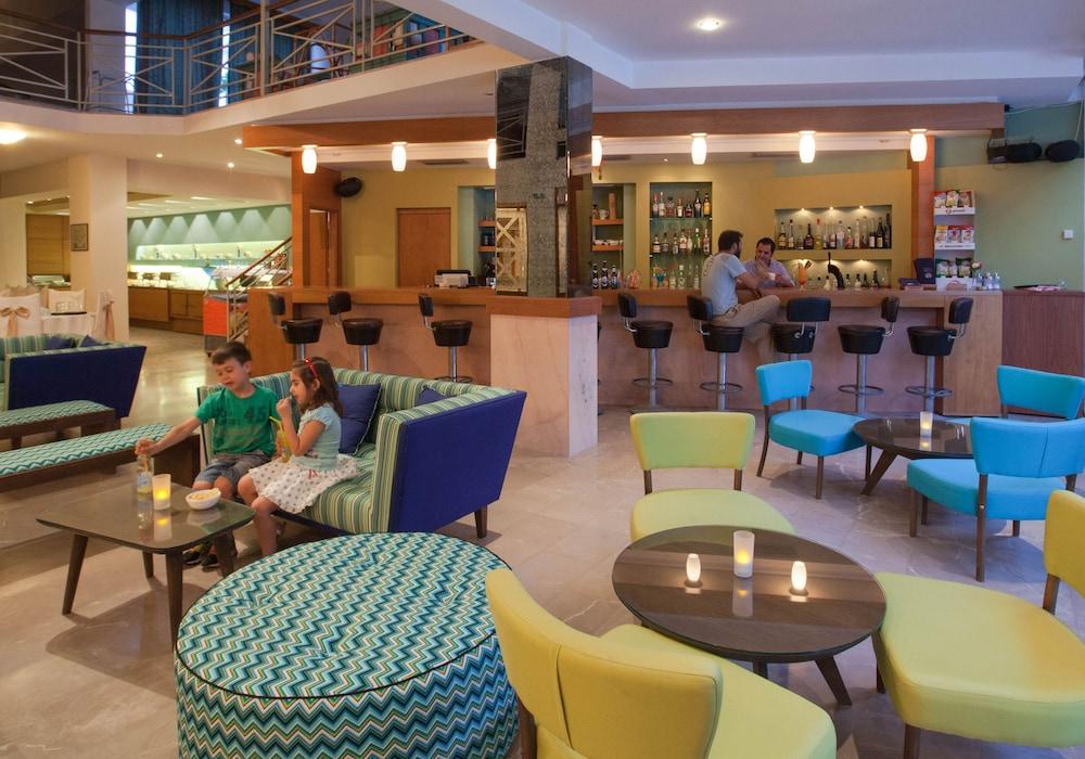 Dolfin Hotel โตโล ภายนอก รูปภาพ