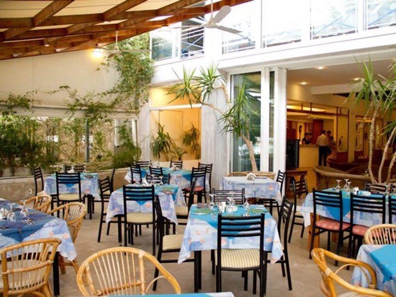 Dolfin Hotel โตโล ภายนอก รูปภาพ