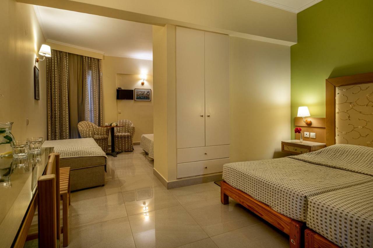 Dolfin Hotel โตโล ภายนอก รูปภาพ